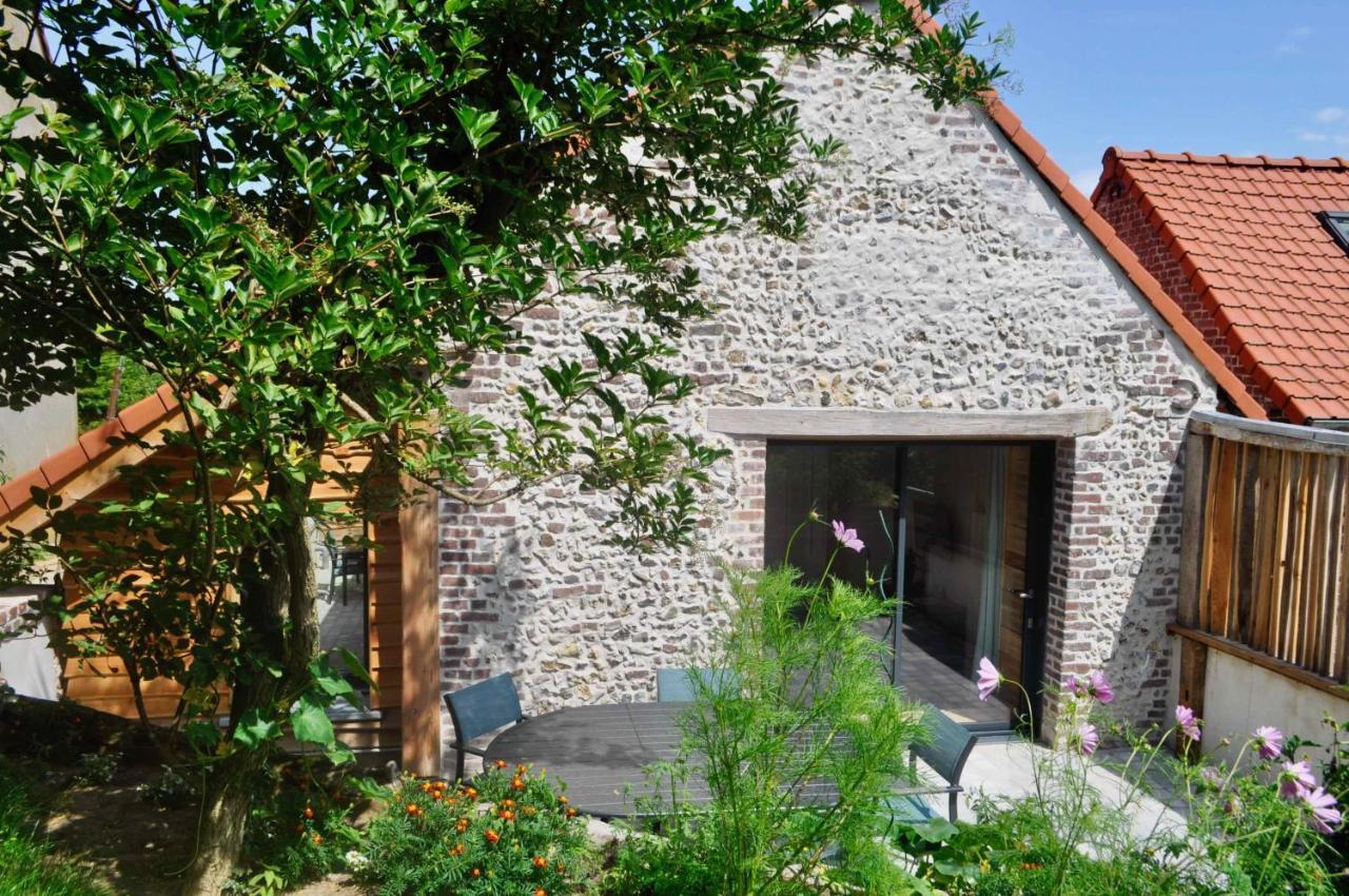Les Bobos A La Ferme Bed & Breakfast La Madelaine-sous-Montreuil Exterior photo